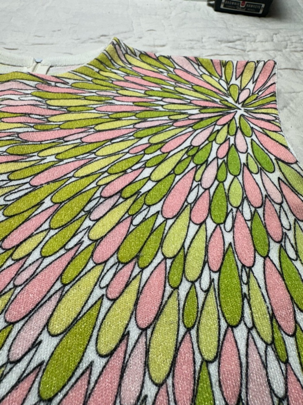 Vintage 60s Mod Petal Print Tank | ILGWU Union Made · Retro Floral Top - Picture 8 of 11